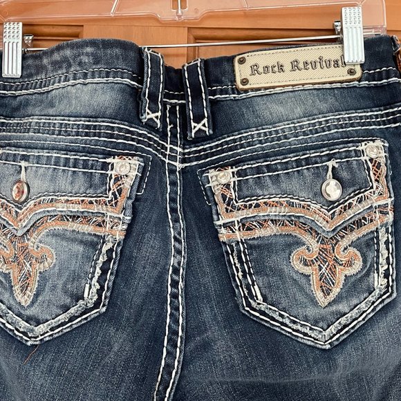 Rock Revival Betty straight leg jeans - Picture 3 of 3